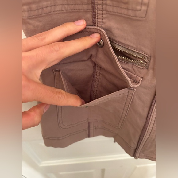 White House Black Market Tan Utility Vest 2 - Picture 4 of 8